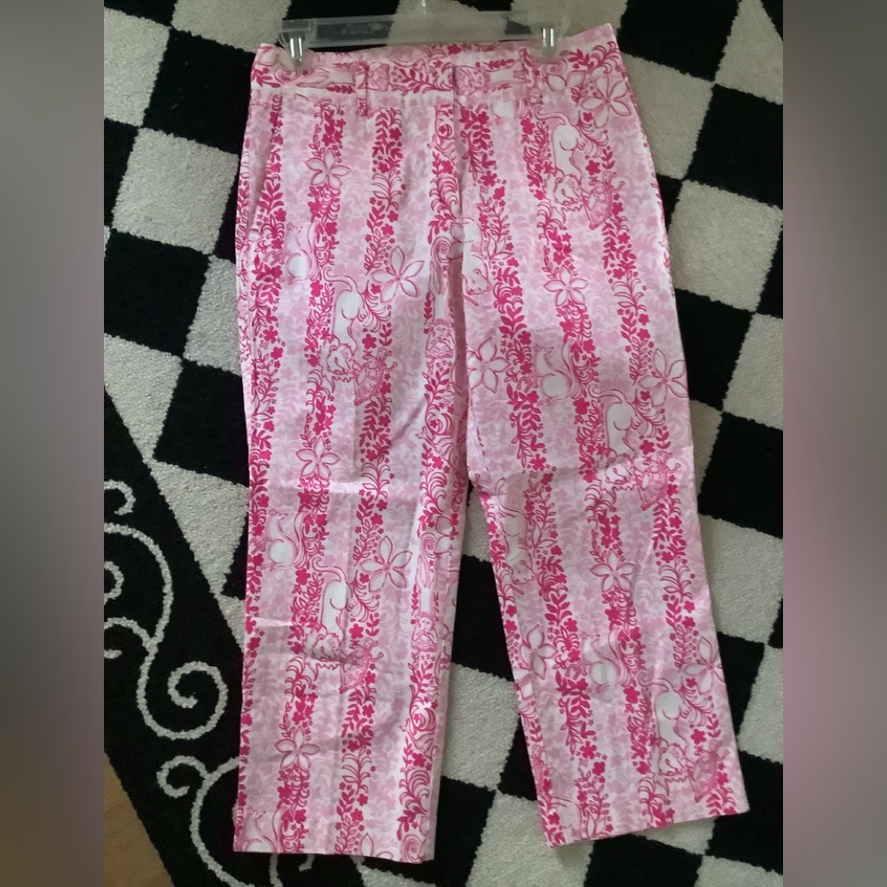 Lilly Pulitzer Capris size 4 EUC